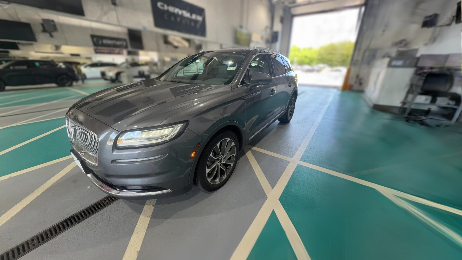 2022 Lincoln Nautilus vehicle photo