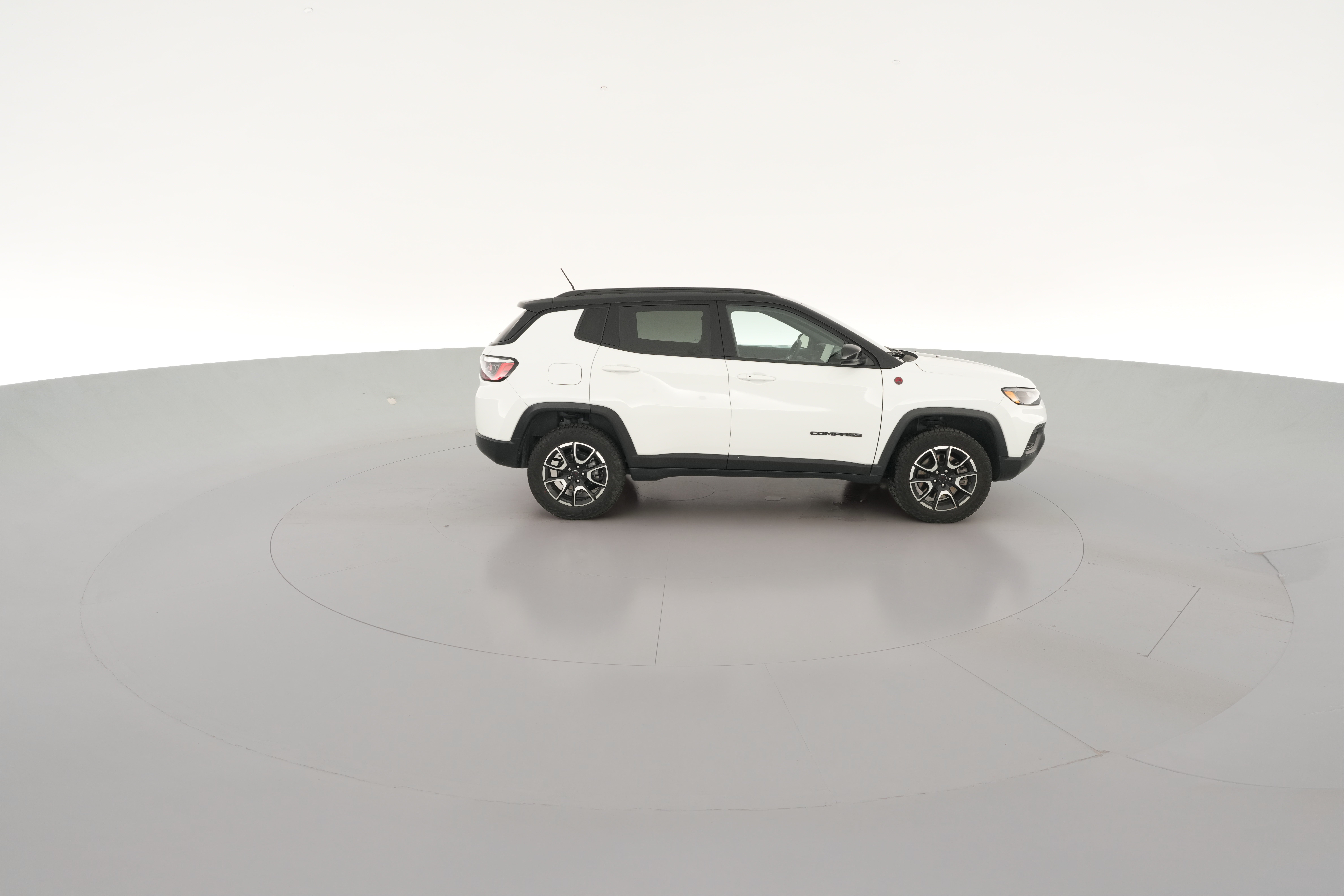 2025 Jeep Compass Trailhawk - Photo 33