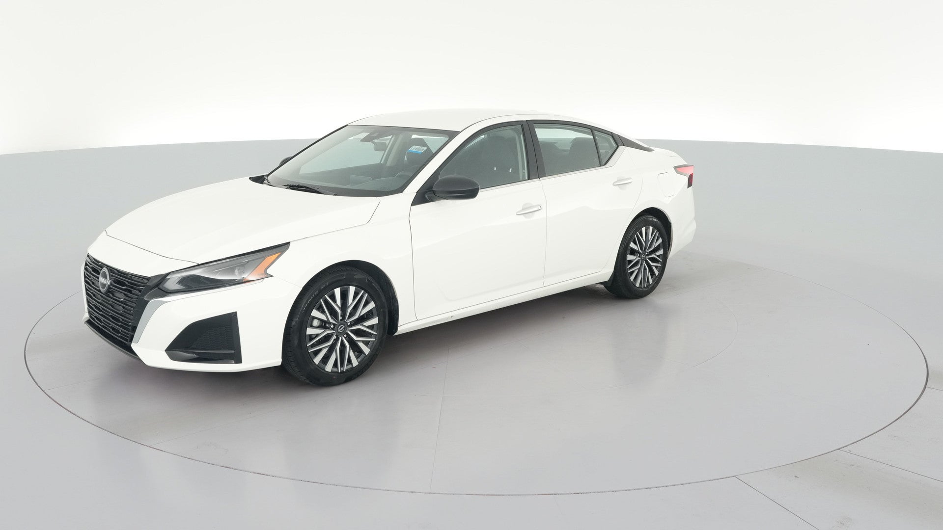 2025 Nissan Altima vehicle photo