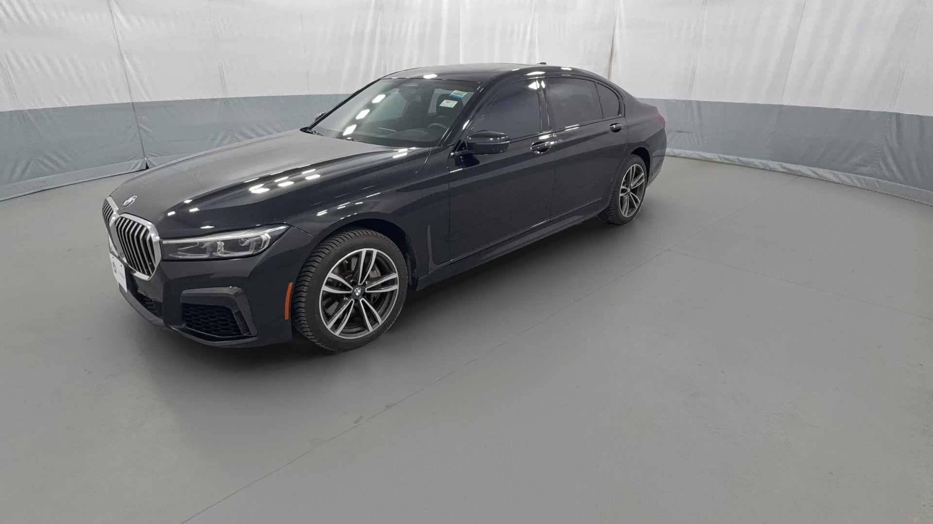 2020 BMW 7 Series vehicle photo