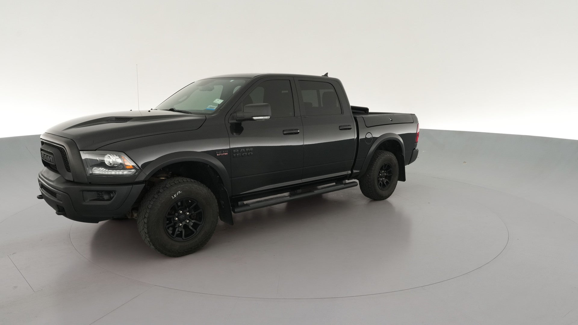 2017 Ram 1500 Crew Cab vehicle photo