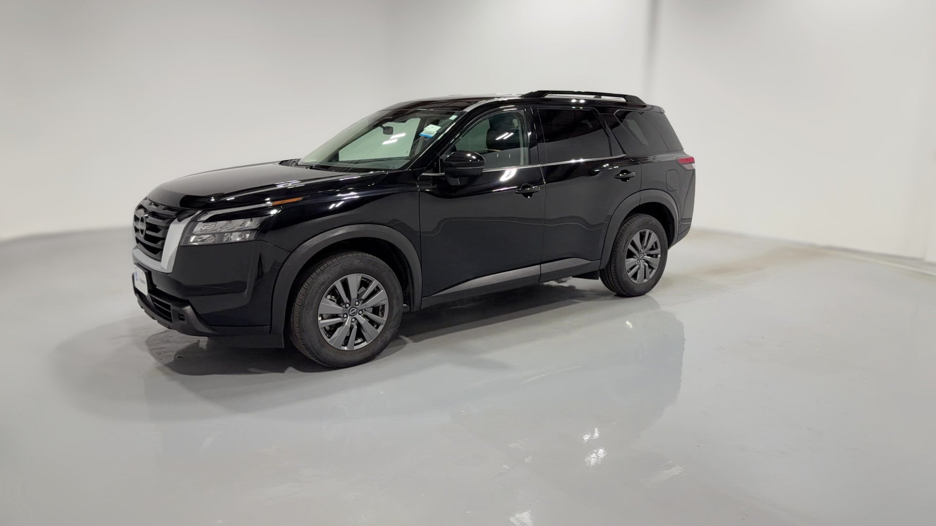 2025 Nissan Pathfinder vehicle photo