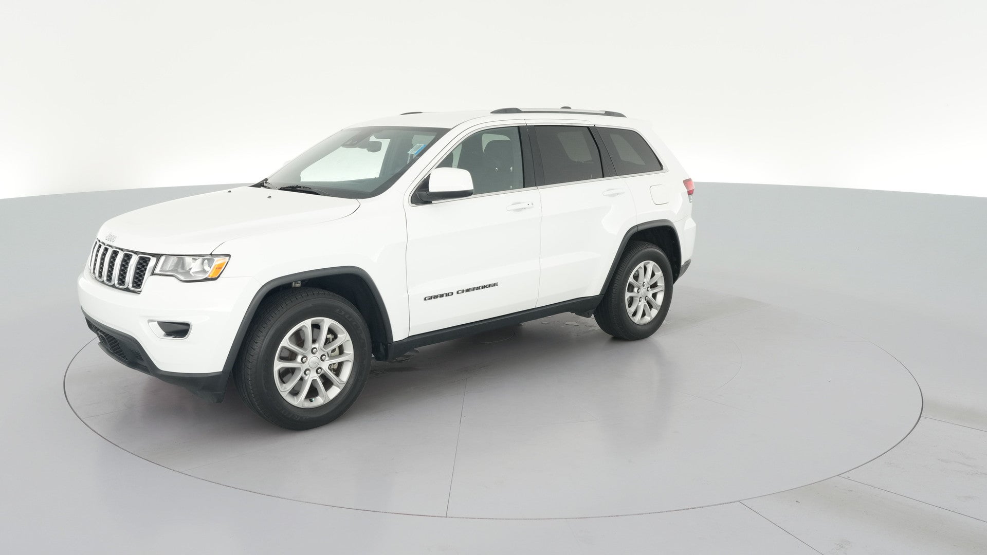 2021 Jeep Grand Cherokee vehicle photo