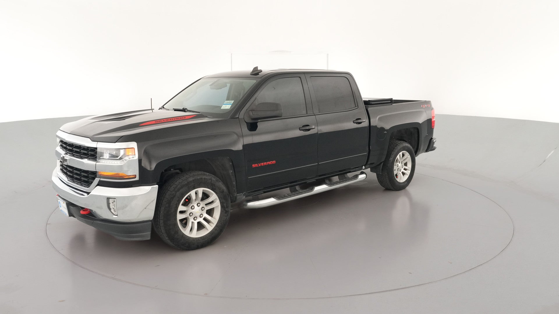 2018 Chevrolet Silverado 1500 Crew Cab vehicle photo