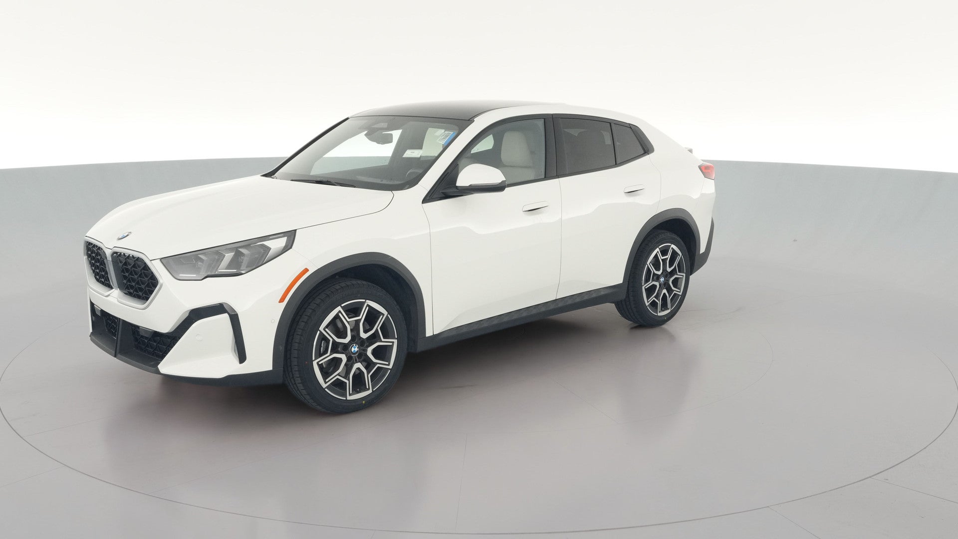 2025 BMW X2 vehicle photo