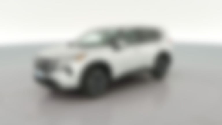 2025 Nissan Rogue vehicle photo