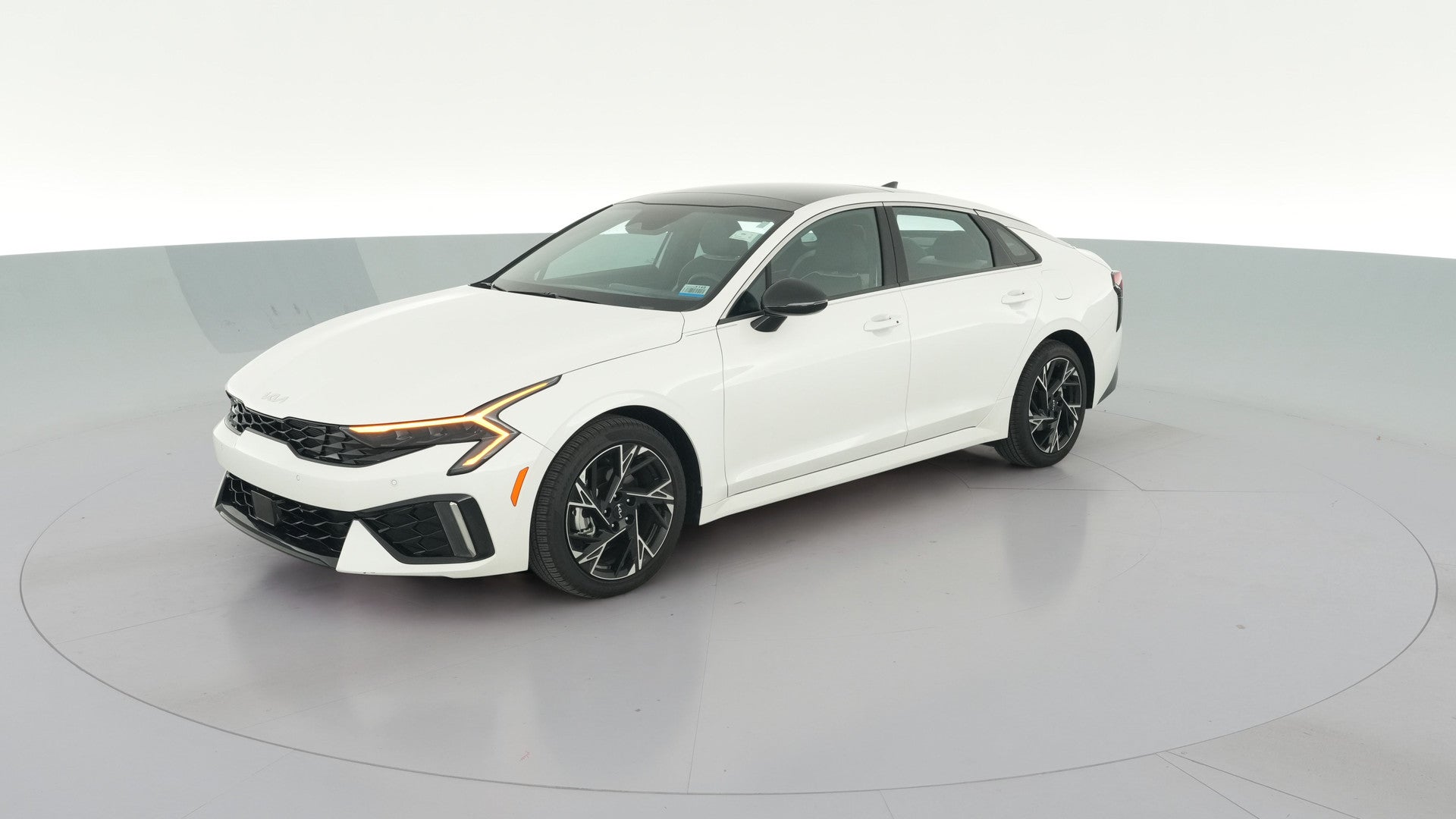 2025 Kia K5 vehicle photo