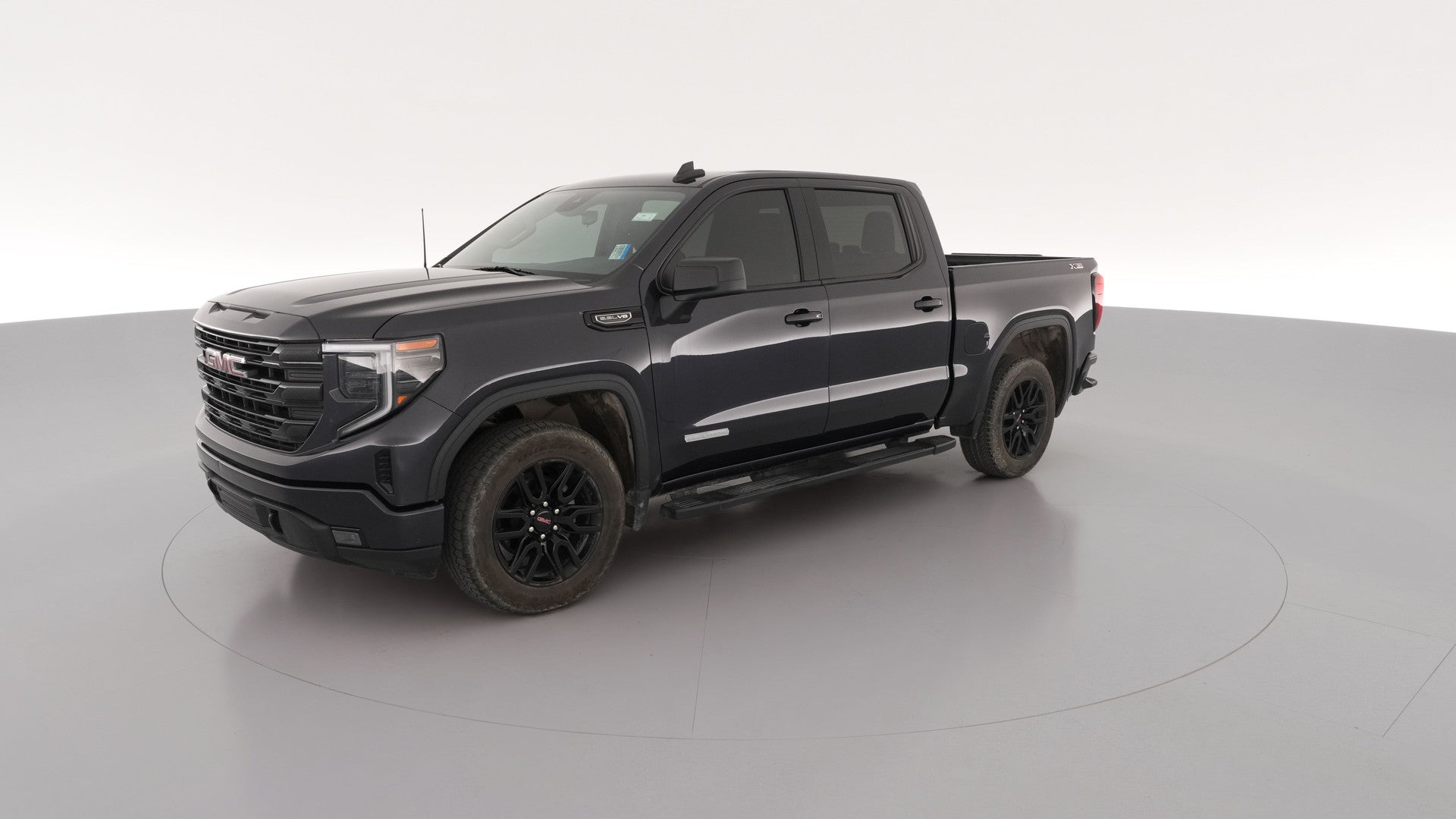 2024 GMC Sierra 1500 Crew Cab vehicle photo