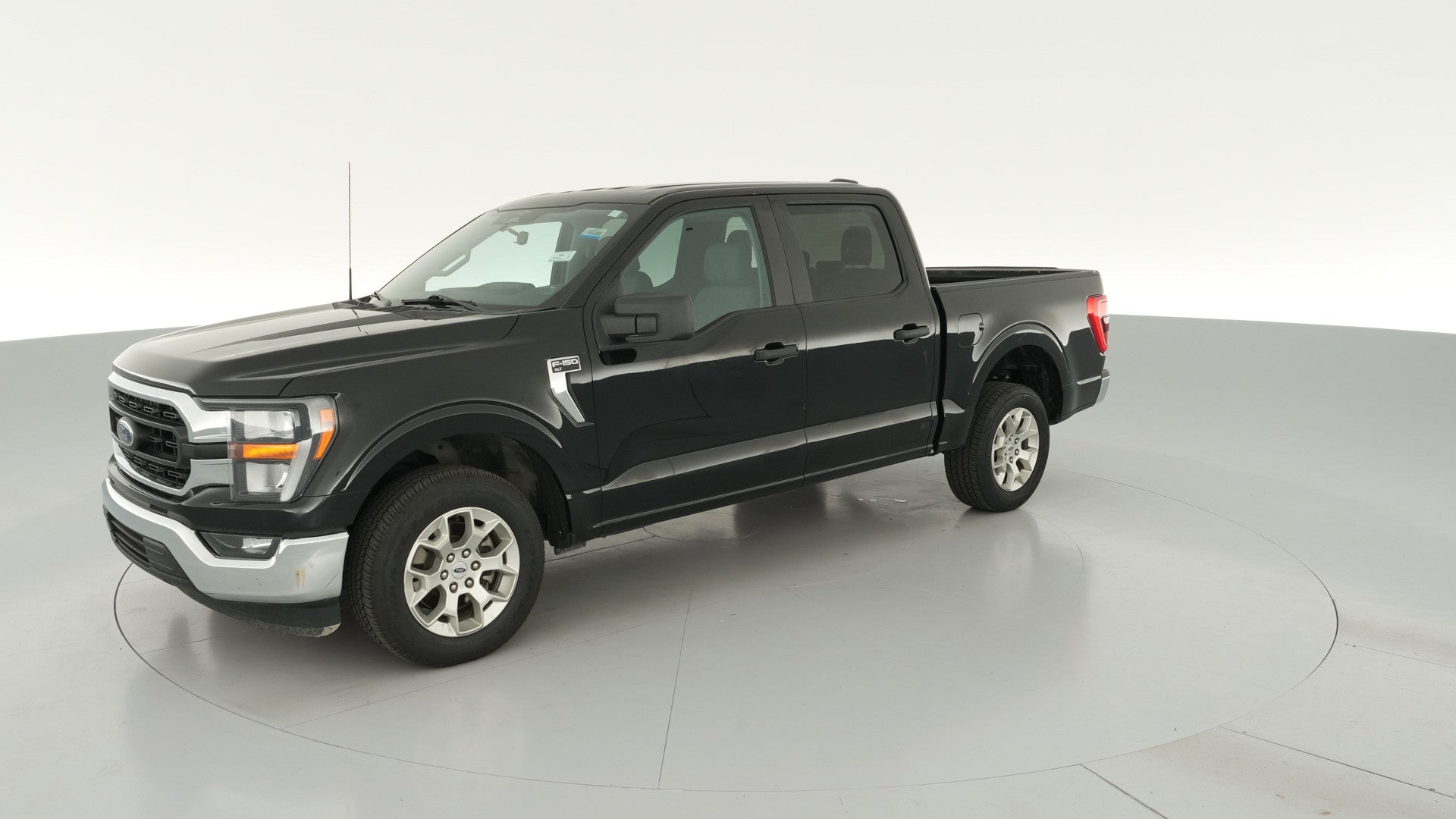 2023 Ford F150 SuperCrew Cab vehicle photo
