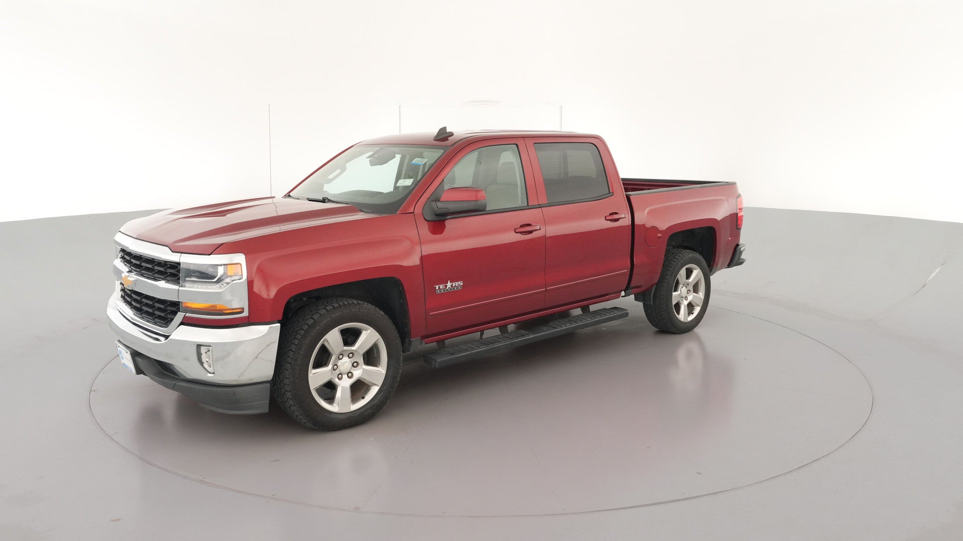 2018 Chevrolet Silverado 1500 Crew Cab vehicle photo