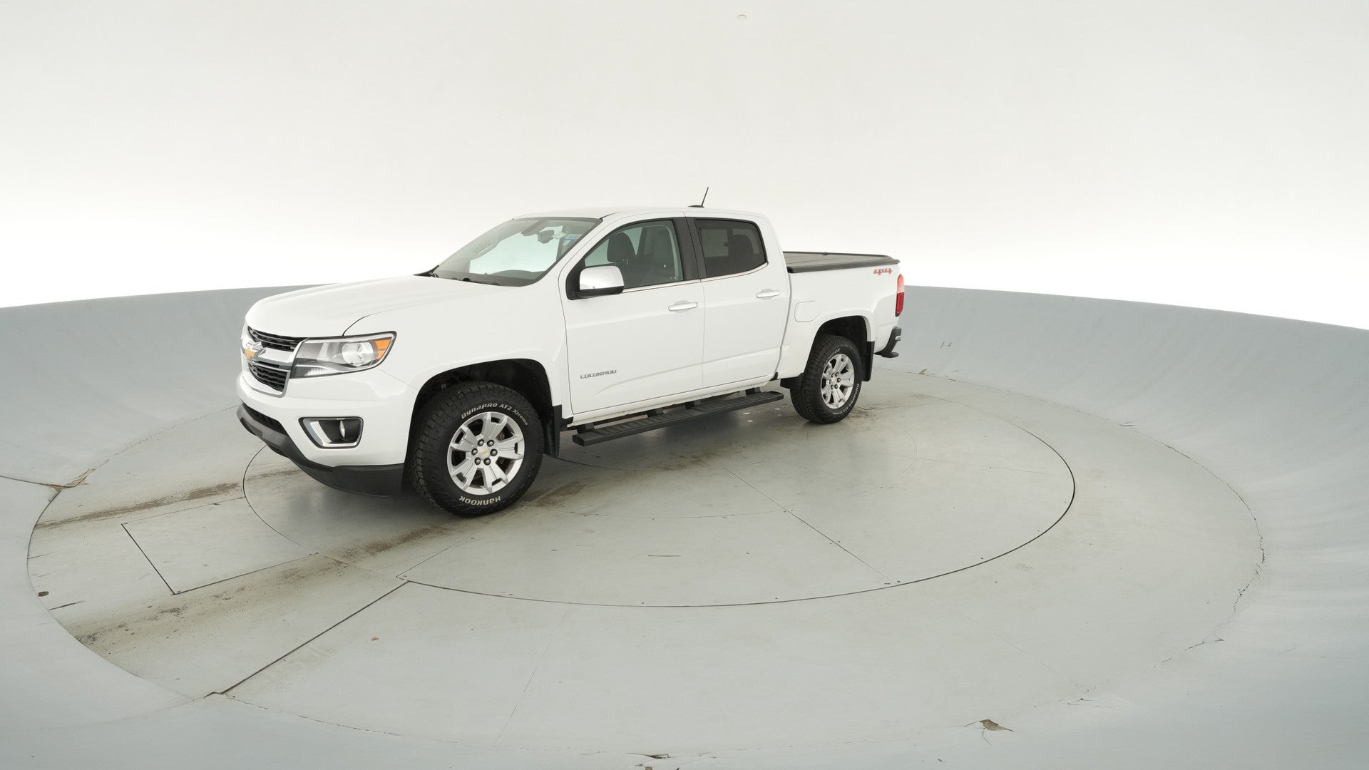 2018 Chevrolet Colorado Crew Cab vehicle photo