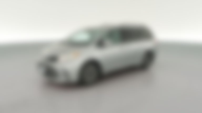 2018 Toyota Sienna vehicle photo