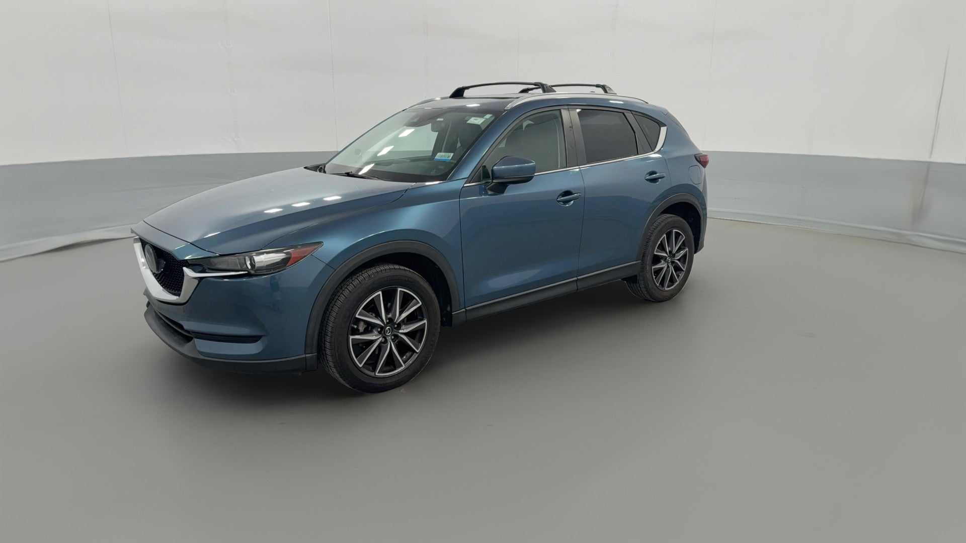 2018 MAZDA CX-5 vehicle photo