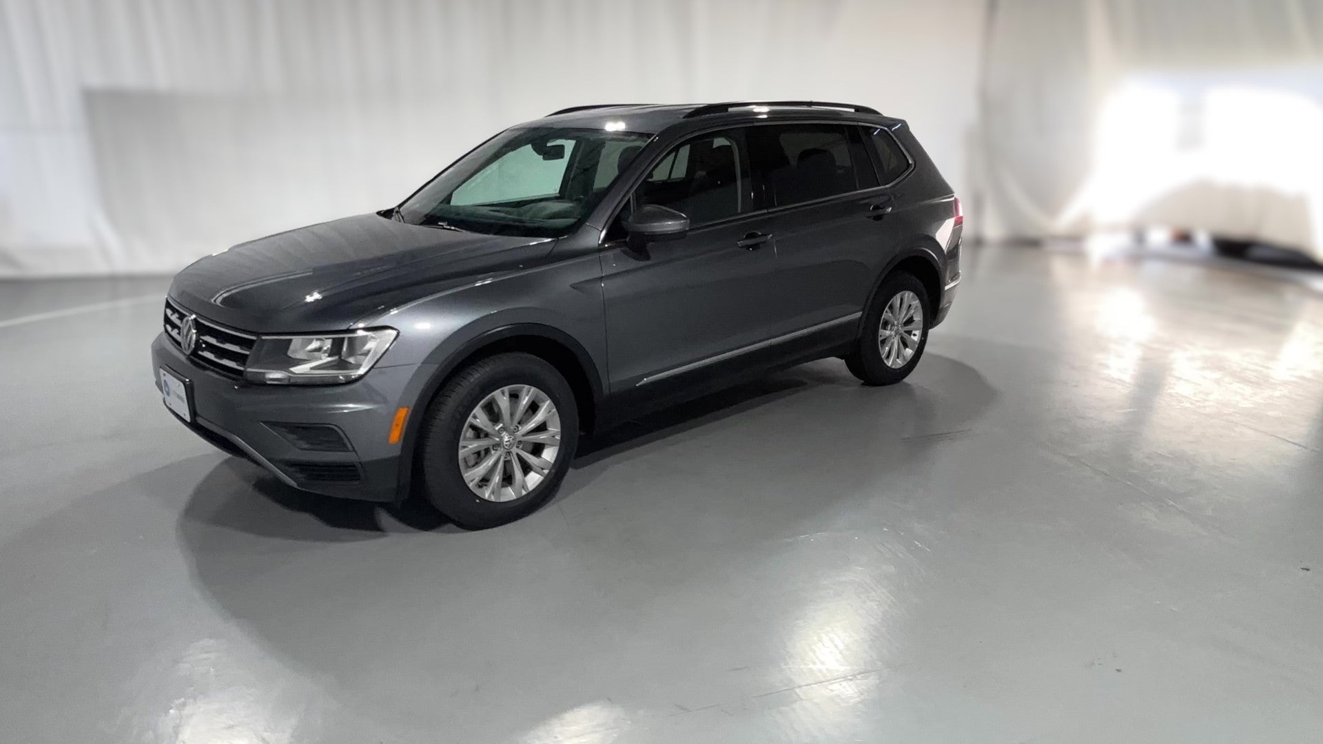 2018 Volkswagen Tiguan vehicle photo