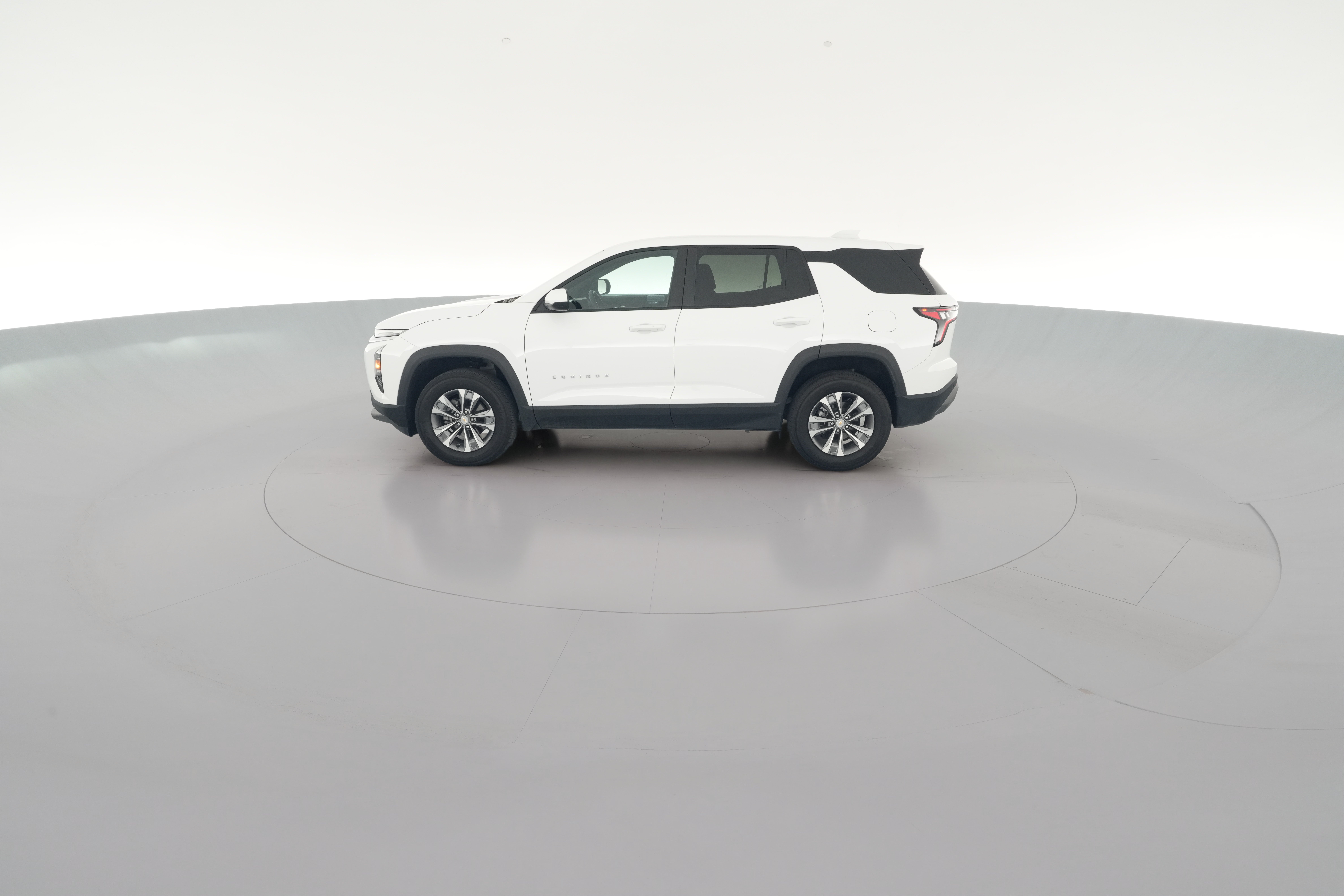 2025 Chevrolet Equinox LT - Photo 27