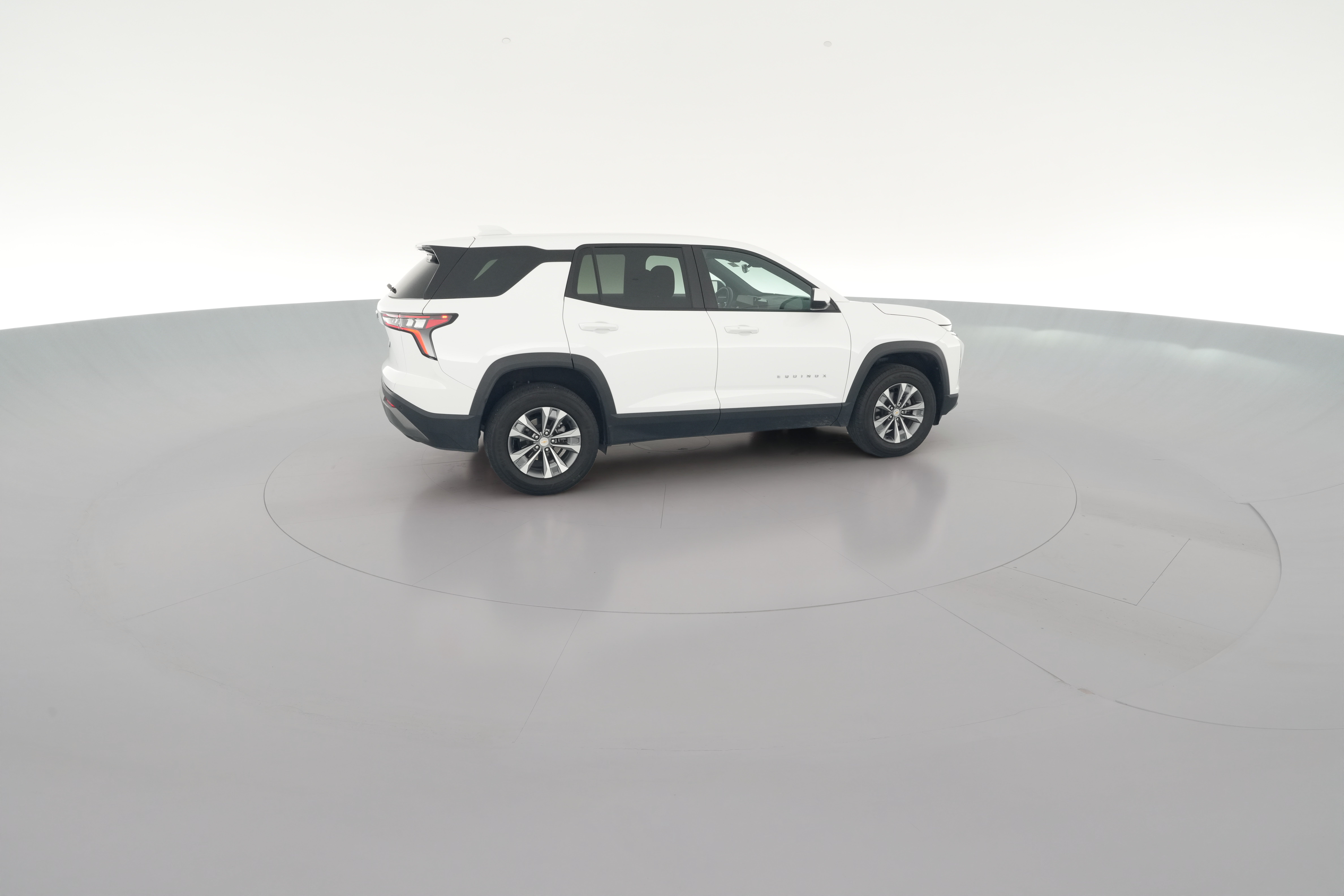 2025 Chevrolet Equinox LT - Photo 34