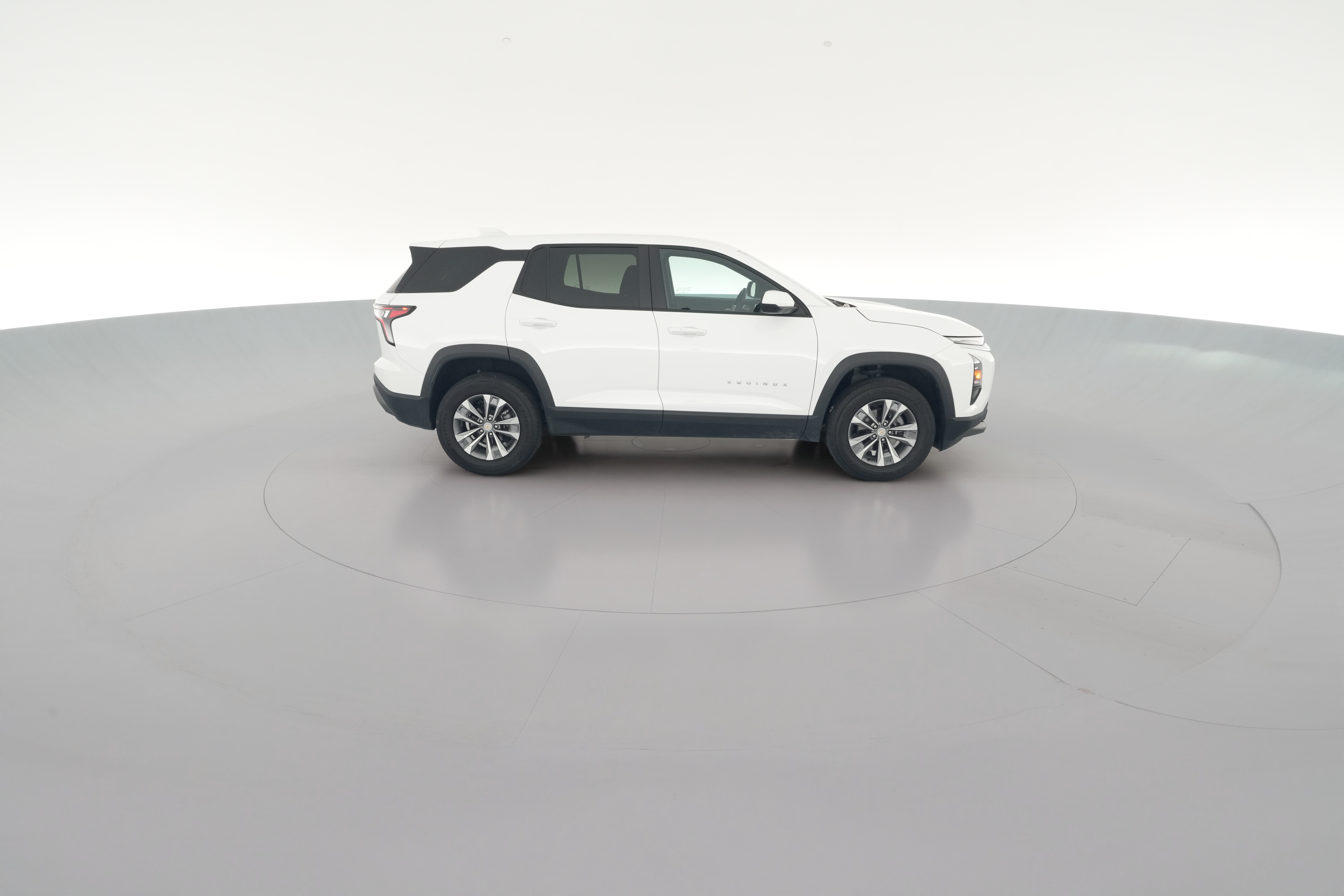 2025 Chevrolet Equinox LT - Photo 35