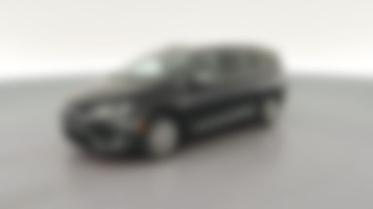 2017 Chrysler Pacifica vehicle photo