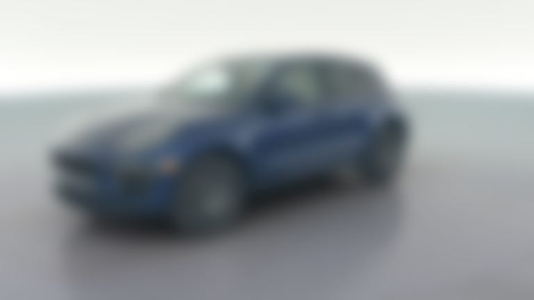 2025 Porsche Macan vehicle photo