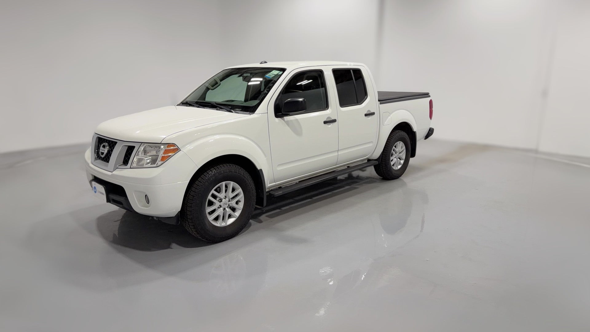 2018 Nissan Frontier Crew Cab vehicle photo