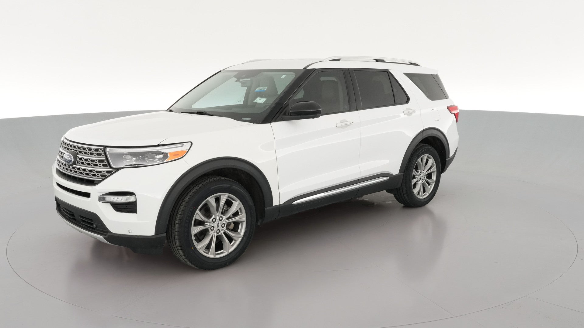 2023 Ford Explorer vehicle photo
