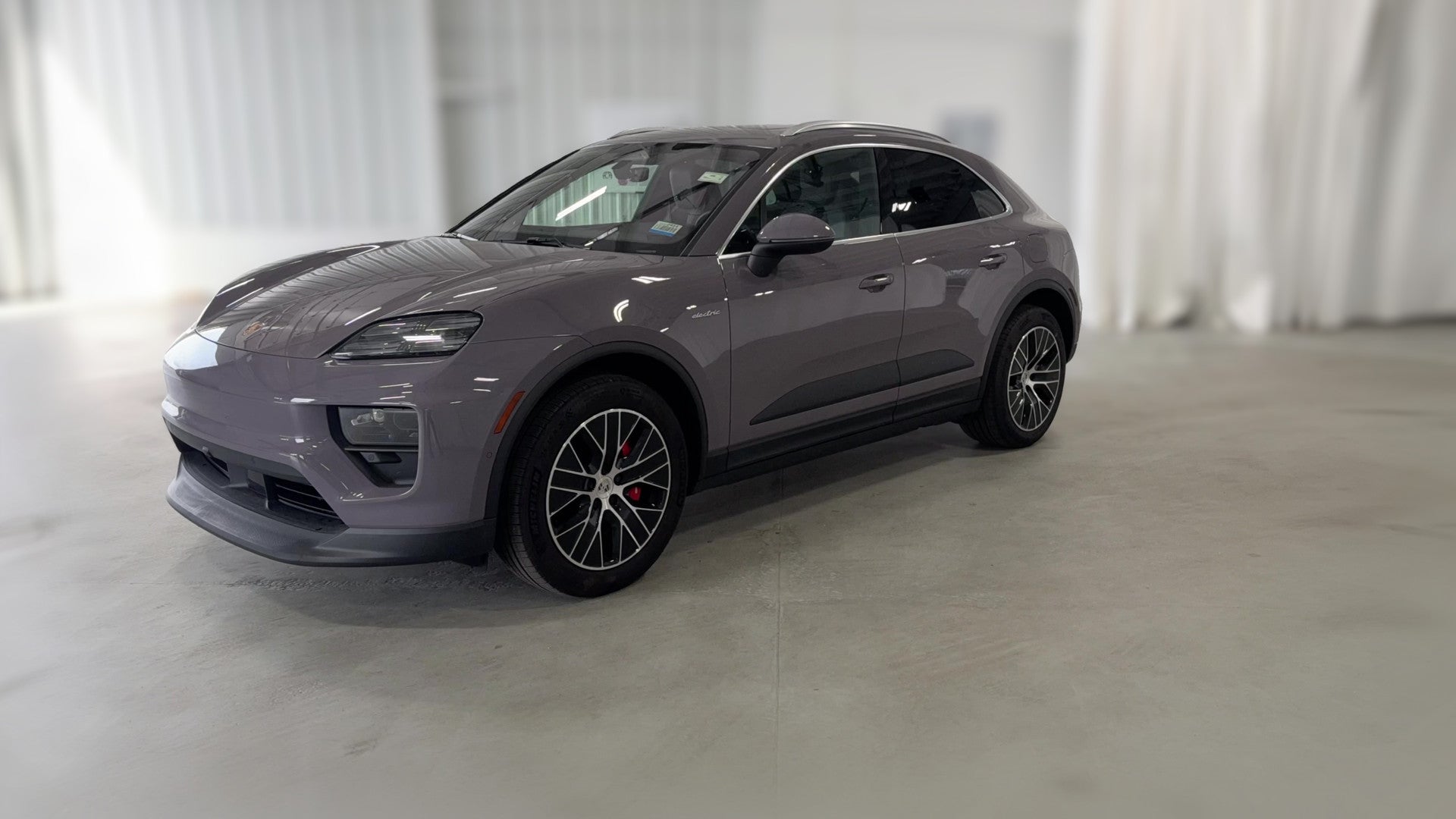 2025 Porsche Macan Electric vehicle photo