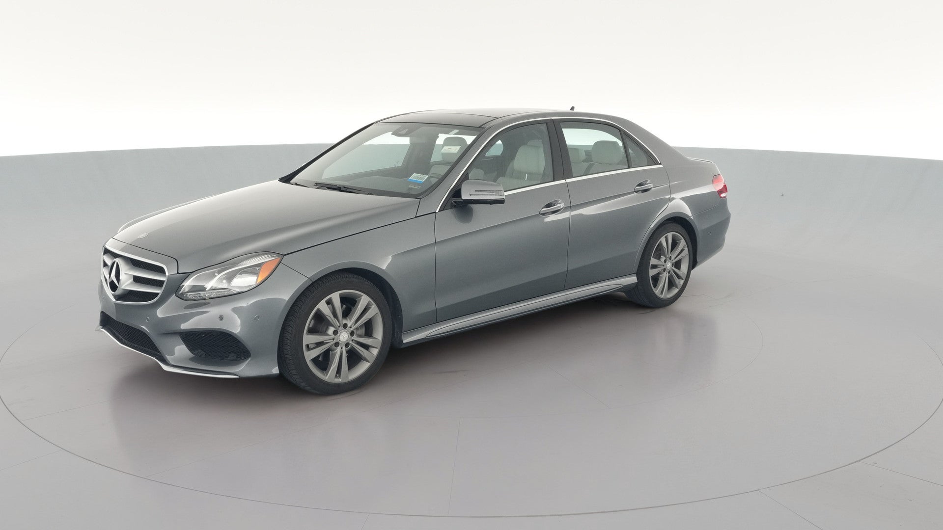 2016 Mercedes-Benz E-Class vehicle photo