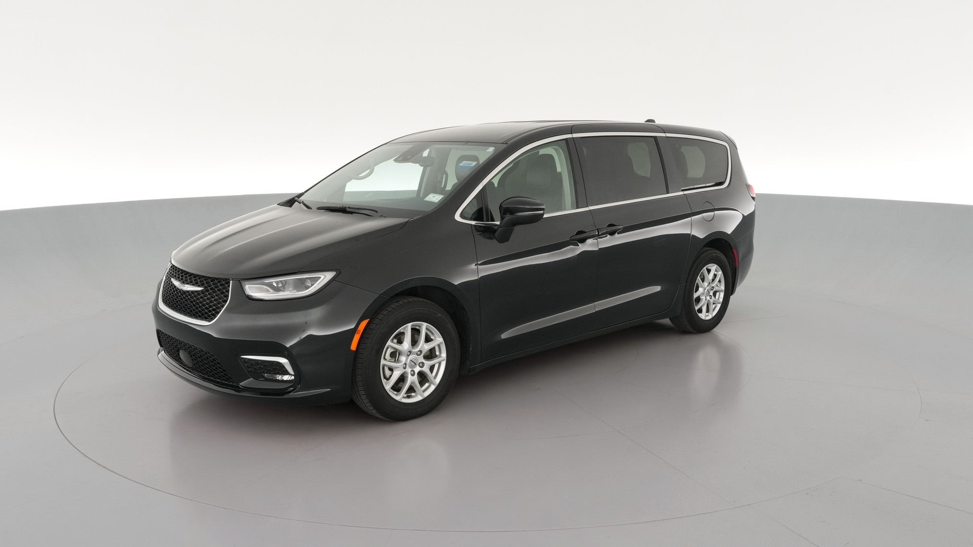 2023 Chrysler Pacifica vehicle photo