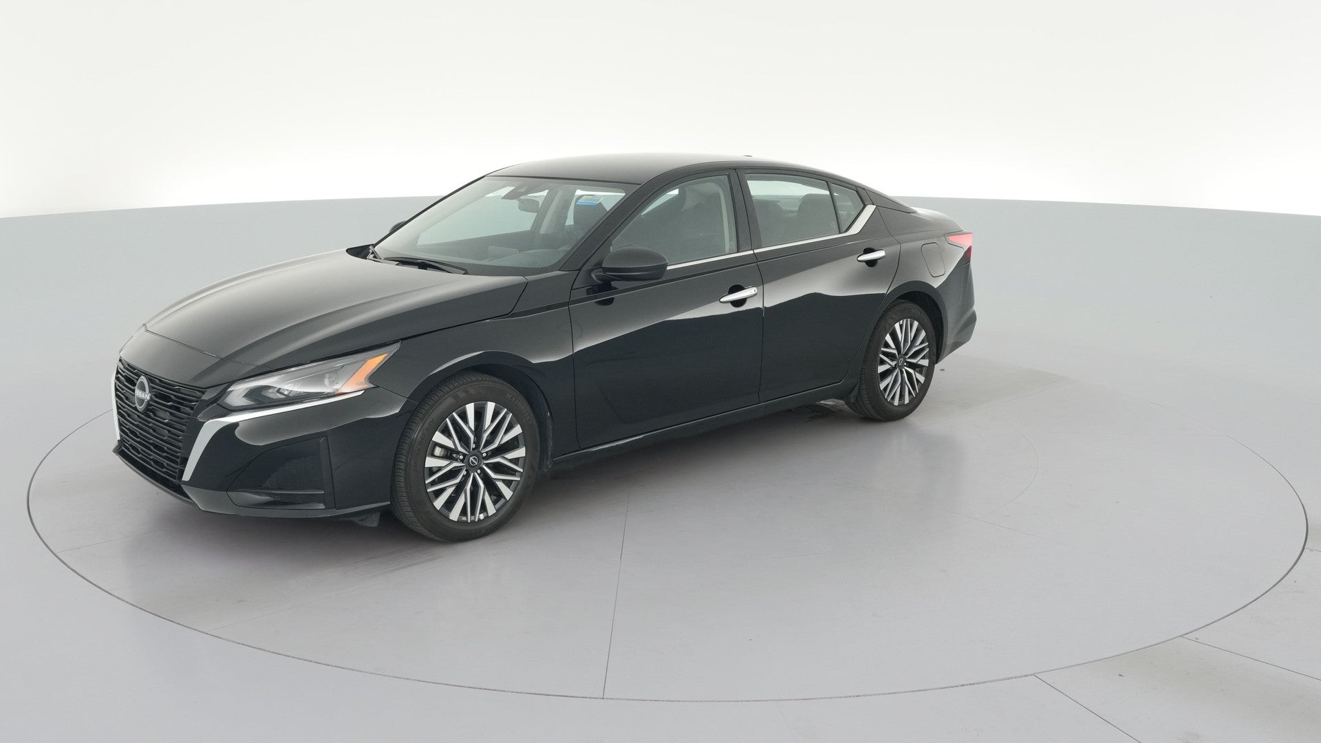 2025 Nissan Altima vehicle photo
