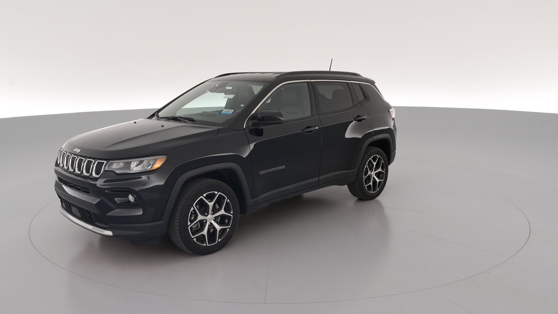 2024 Jeep Compass vehicle photo