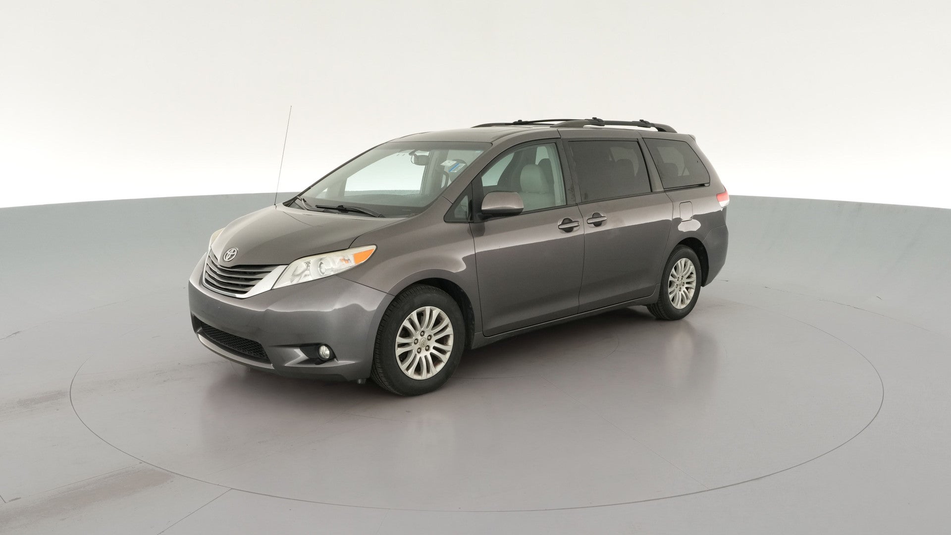2012 Toyota Sienna vehicle photo