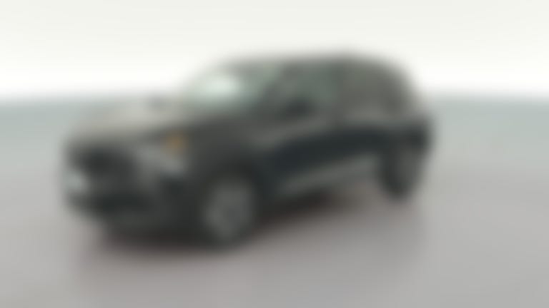 2025 Nissan Kicks vehicle photo