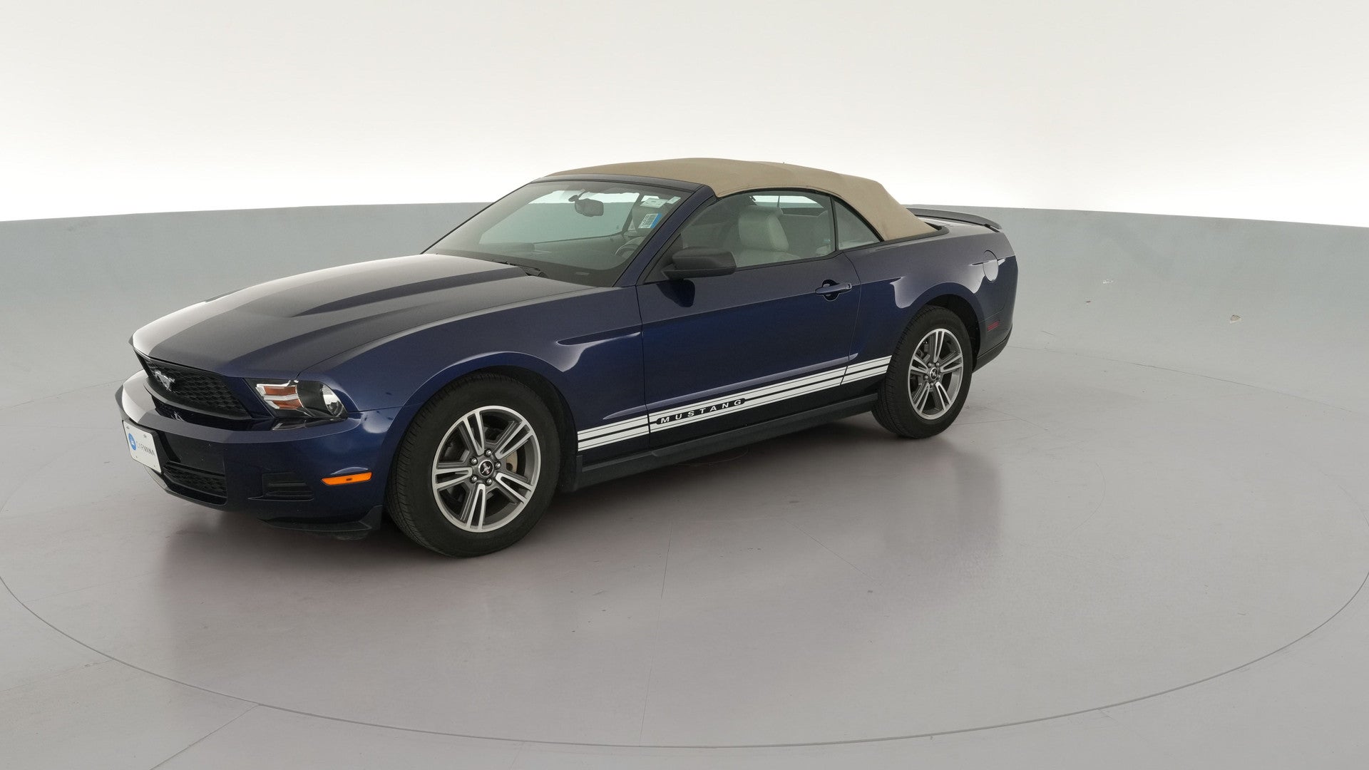 2010 Ford Mustang vehicle photo