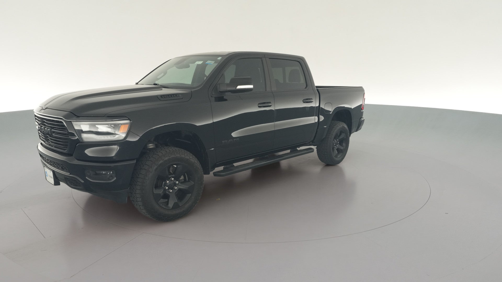 2019 Ram 1500 Crew Cab vehicle photo