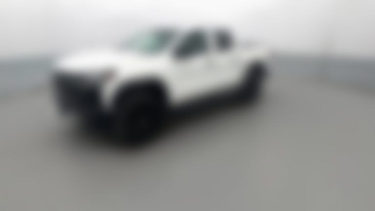 2024 Chevrolet Colorado Crew Cab vehicle photo