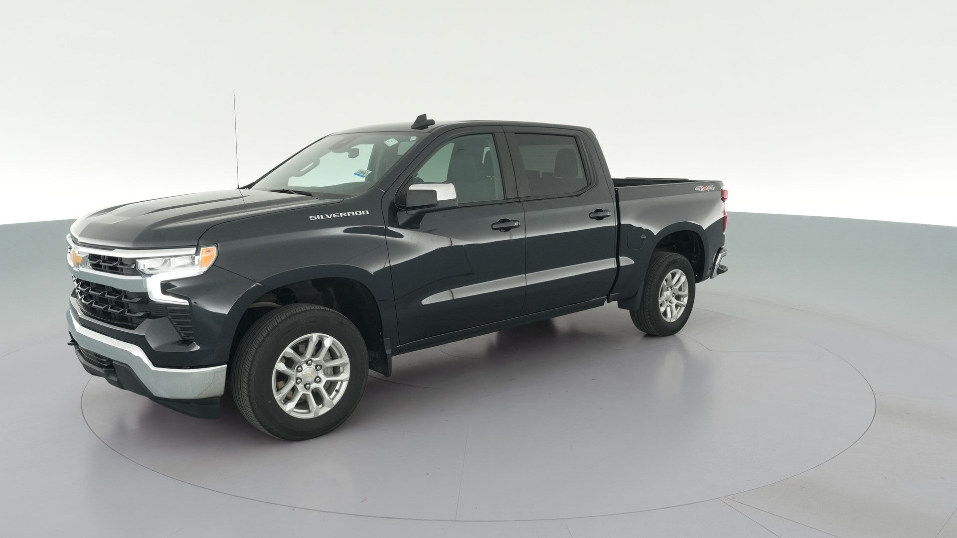 2024 Chevrolet Silverado 1500 Crew Cab vehicle photo