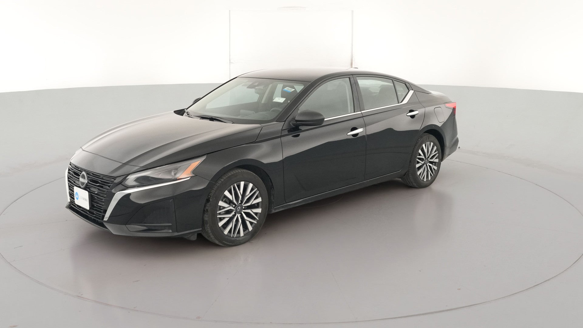 2025 Nissan Altima vehicle photo