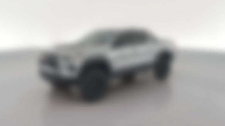 2024 Chevrolet Colorado Crew Cab vehicle photo