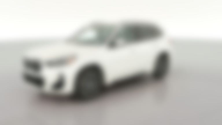 2025 BMW X1 vehicle photo