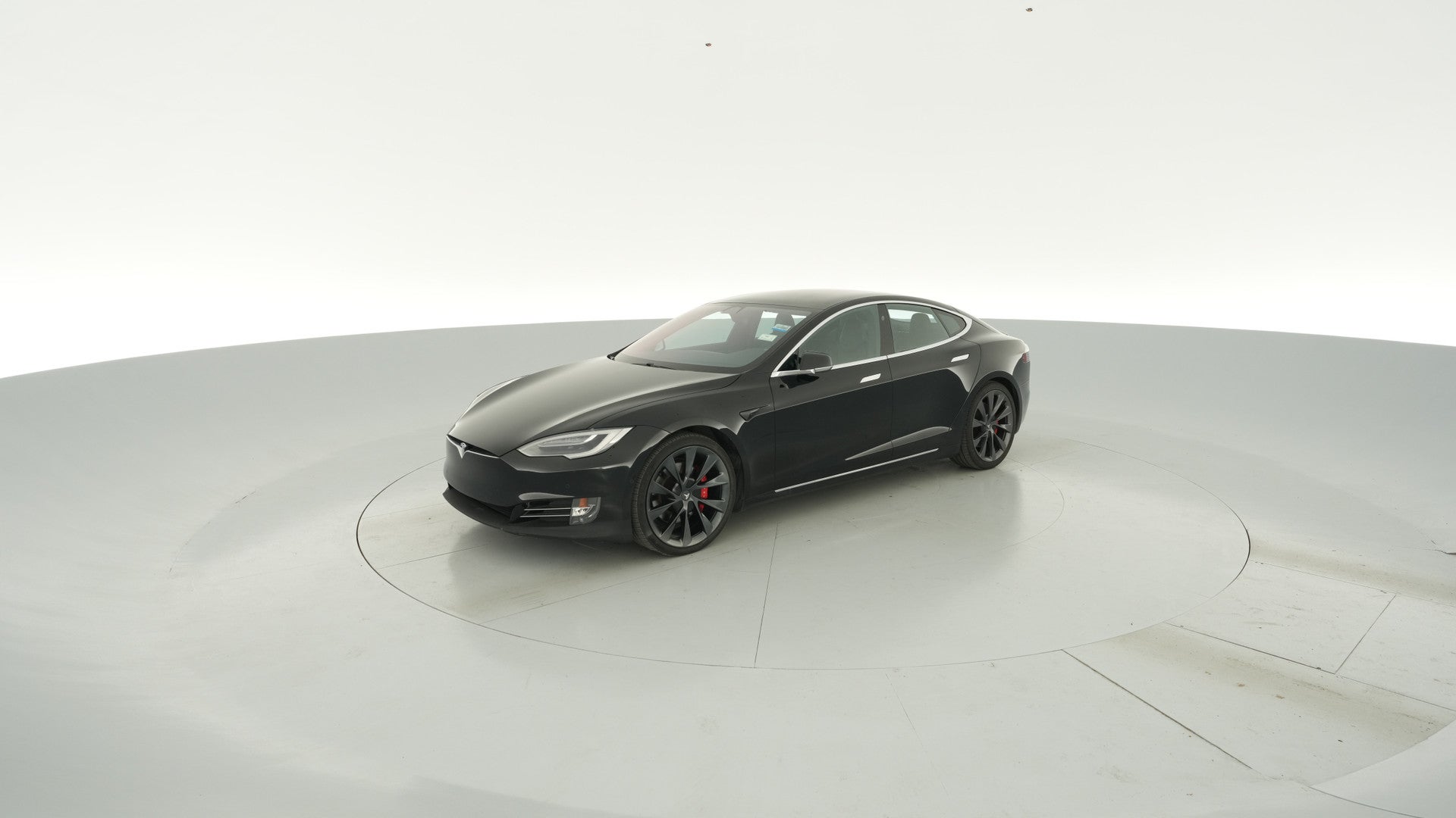 2019 Tesla Model S vehicle photo