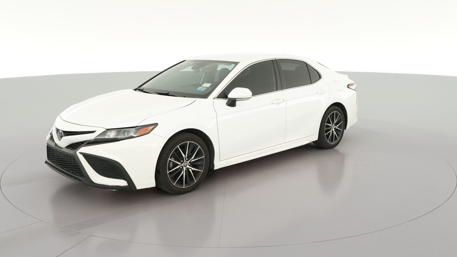 2024 Toyota Camry vehicle photo