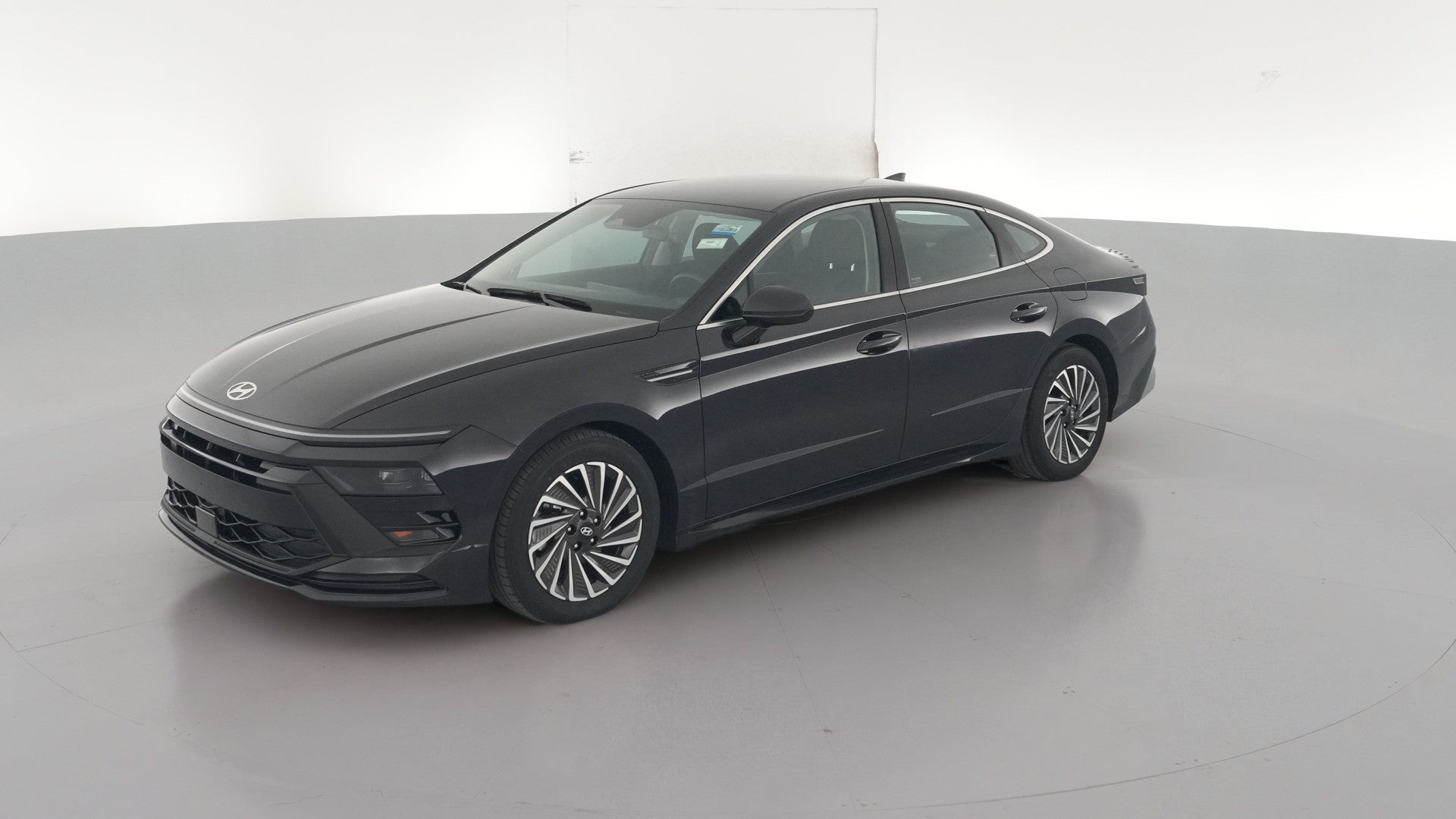 2025 Hyundai Sonata Hybrid vehicle photo