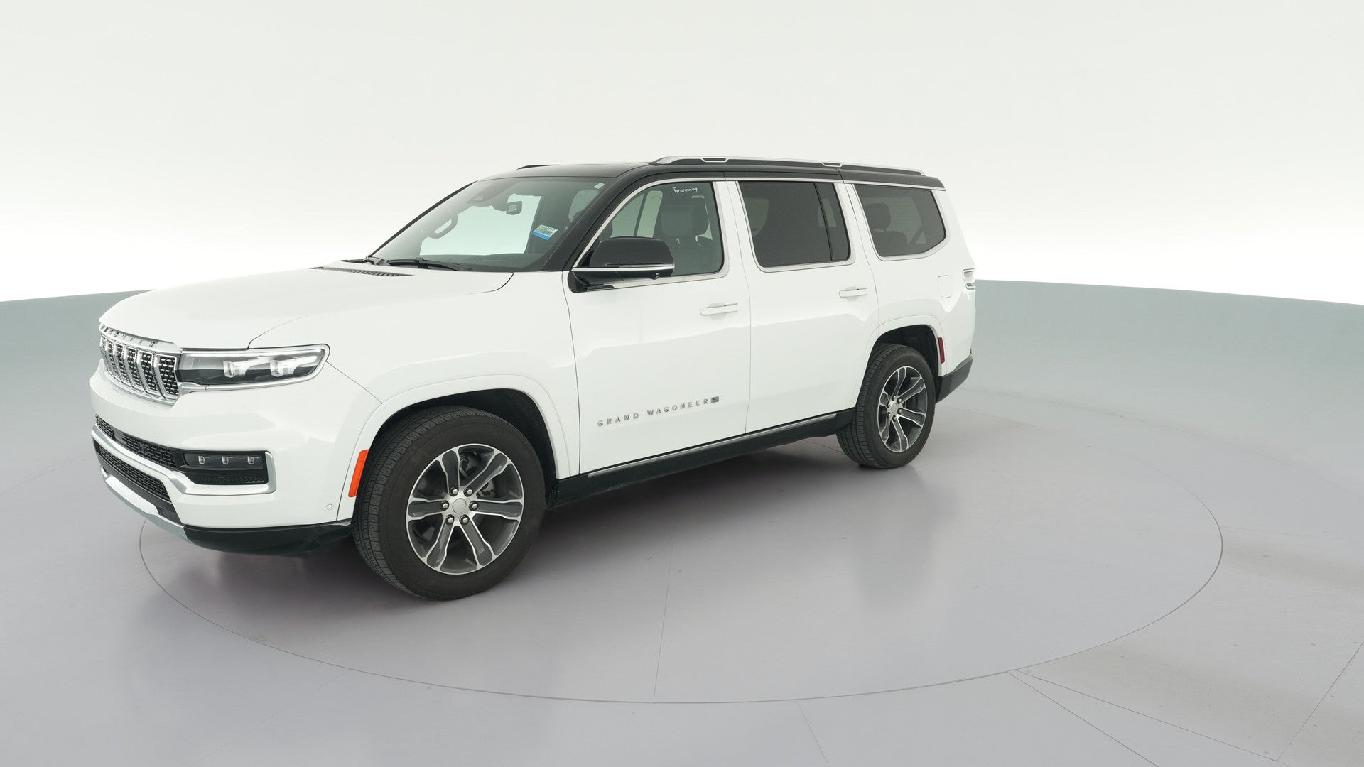 2023 Jeep Grand Wagoneer vehicle photo