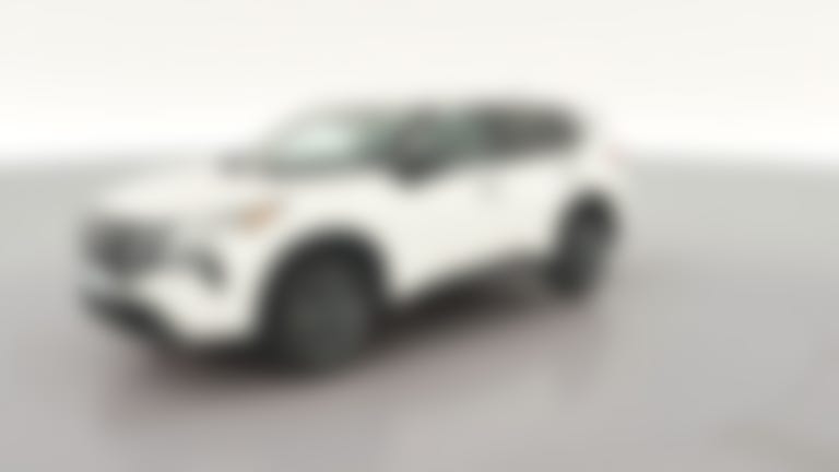 2024 Nissan Rogue vehicle photo