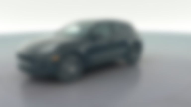 2023 Porsche Macan vehicle photo