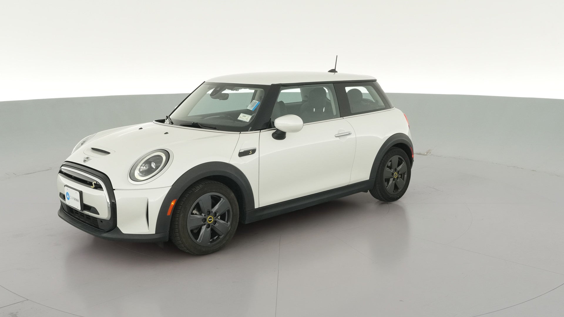 2024 MINI Hardtop 2 Door vehicle photo