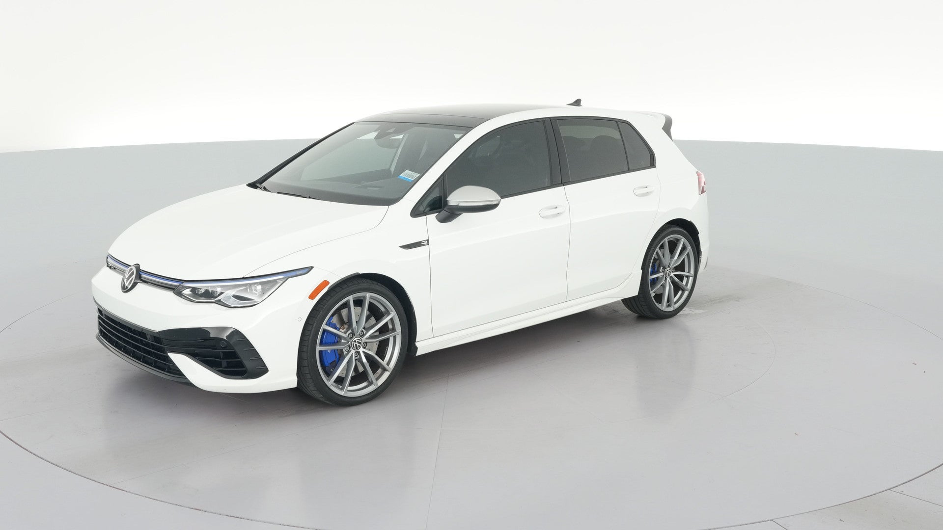 2024 Volkswagen Golf R vehicle photo