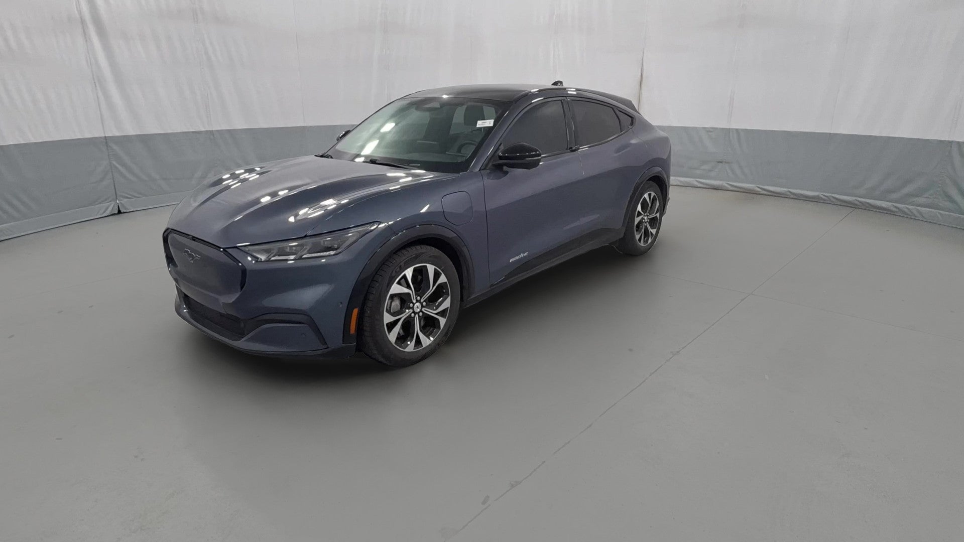 2021 Ford Mustang MACH-E vehicle photo