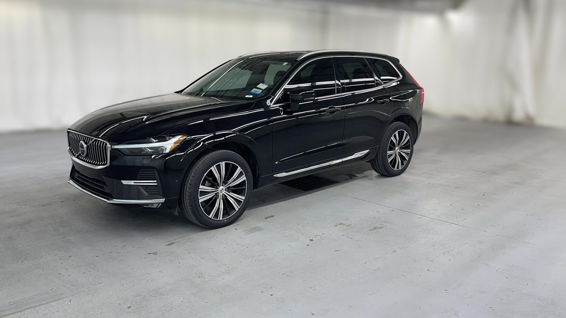 2023 Volvo XC60 vehicle photo