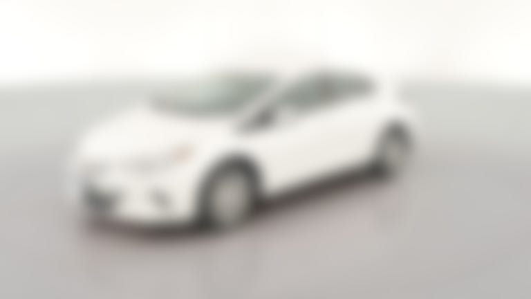 2018 Chevrolet Volt vehicle photo